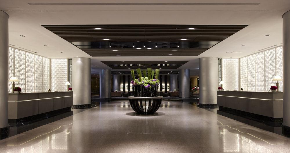 Regent Taipei Hotel Exterior photo The lobby of the hotel