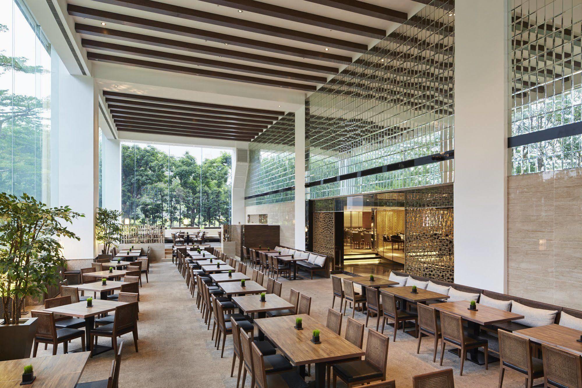 Regent Taipei Hotel Exterior photo The Lounge at Changi Airport