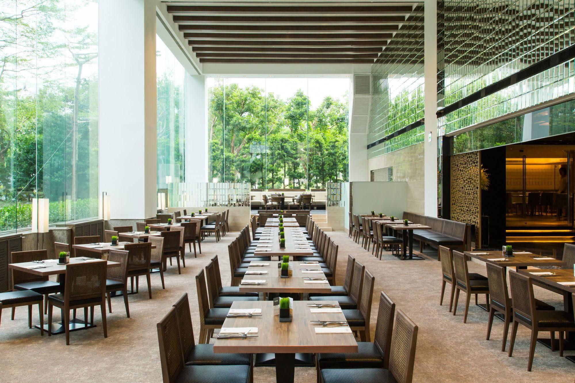 Regent Taipei Hotel Exterior photo The restaurant